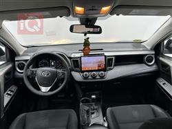 تۆیۆتا ڕاڤ 4